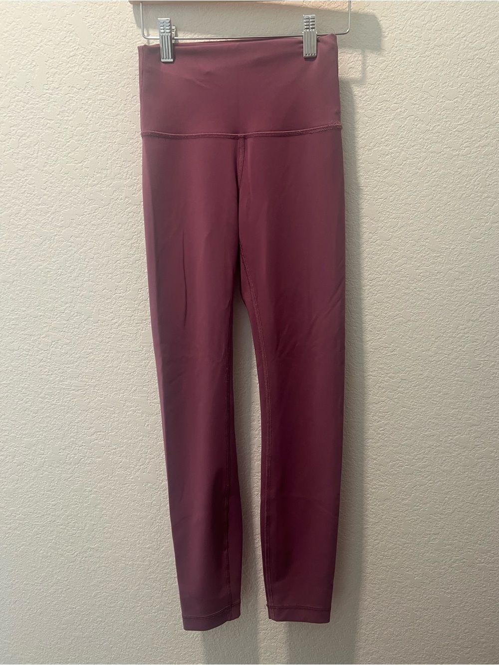 Lululemon High Rise Leggings Mauve Purple Size 2 Cropped